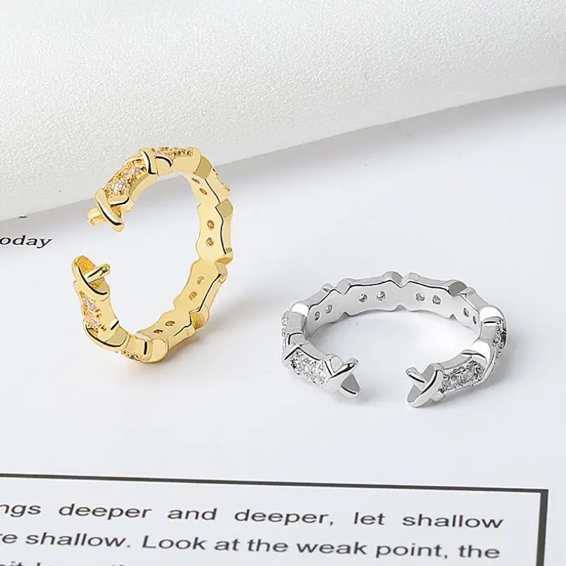 Minimalistyczny Pustą Serce Uśmiech Złoto Srebro Kolor Nieregularne Geometryczne Kopuła Pierścień Dla kobiet Otwarte Pierścień Biżuteria Ręcznie prezenty