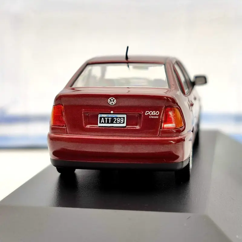 IXO 1:43 For V~~ksw~gen Polo Classic 1996 maszyny do odlewu Models Collection Limited Edition Auto Car Toys Gift Red
