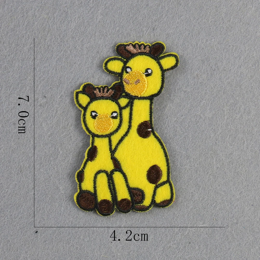 5 Szt. Żyrafa Haft Aplikacja Ciepła Łaty DIY Patch Słodkie Zwierzęta Ikony Patch do Odzieży Dziecięcej Naklejki Hurtowych