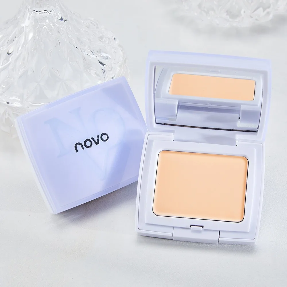 NOVO High Gloss Concealer Cream Foundation Wodoodporny i odporny na pot Początkujący Nie usuwają Makijaż Wilgotny Proszek Makijaż Twarzy