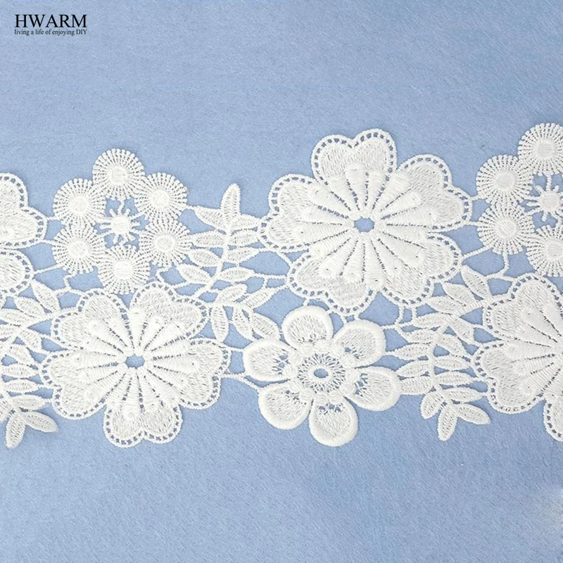 4 jarka biała afrykańska koronki tkaniny taśmy koronki dekoracje ślubne DIY Wydrążony mleko jedwab wodorozcieńczalny haft kwiat elastyczny kod kreskowy