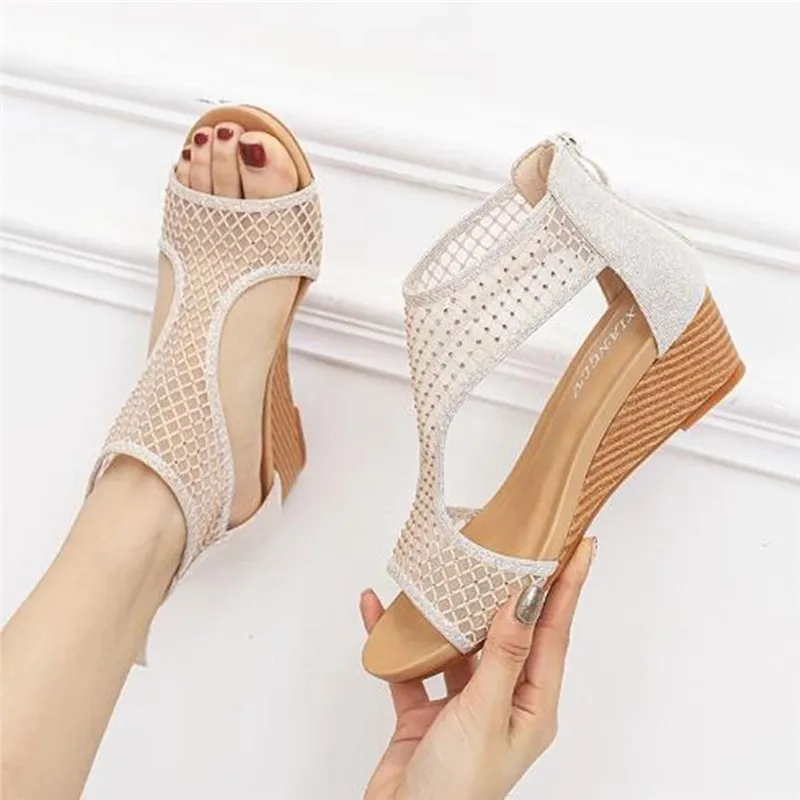 BEYARNE elegancki koronki siatkowe buty damskie sandały klin 2021 letnia moda rzymskie damskie sandały partia gladiator damskie sandały