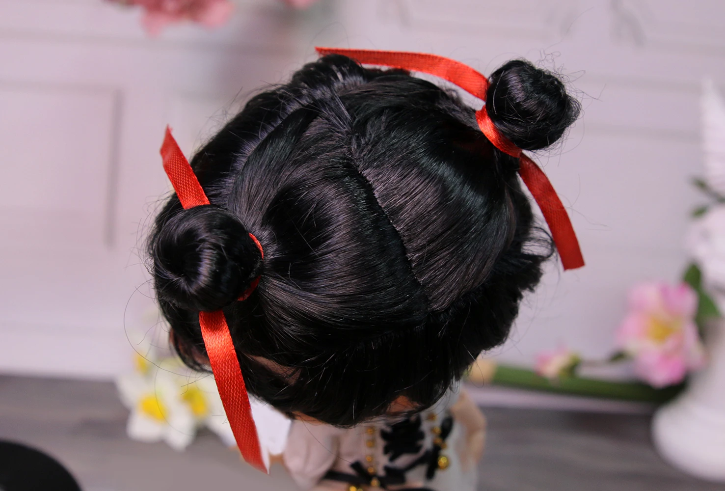Imitacja włosów lalki Blythes nadaje się do 1/6 wielkości, elegancki i gładkie symulacji мохерового peruki z klasycznym czarnym peruce od Demon Neza